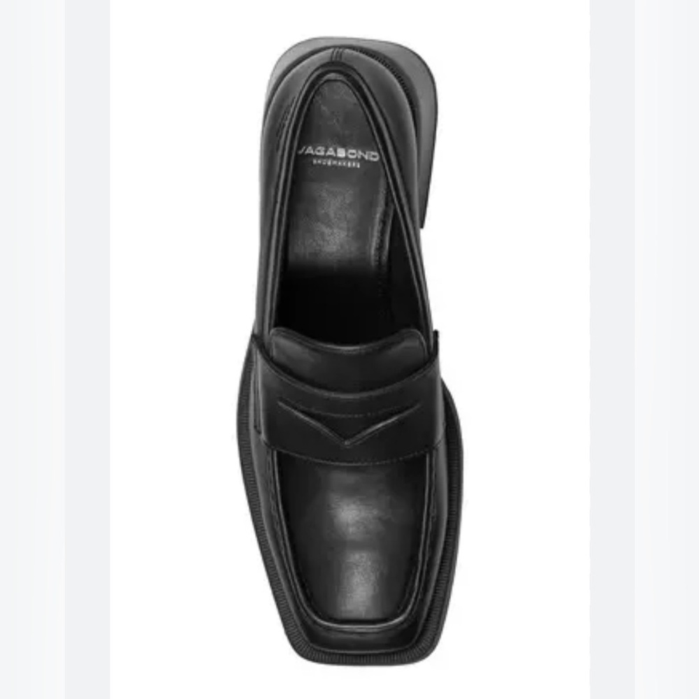 Vagabond Classic Black Leather Loafers